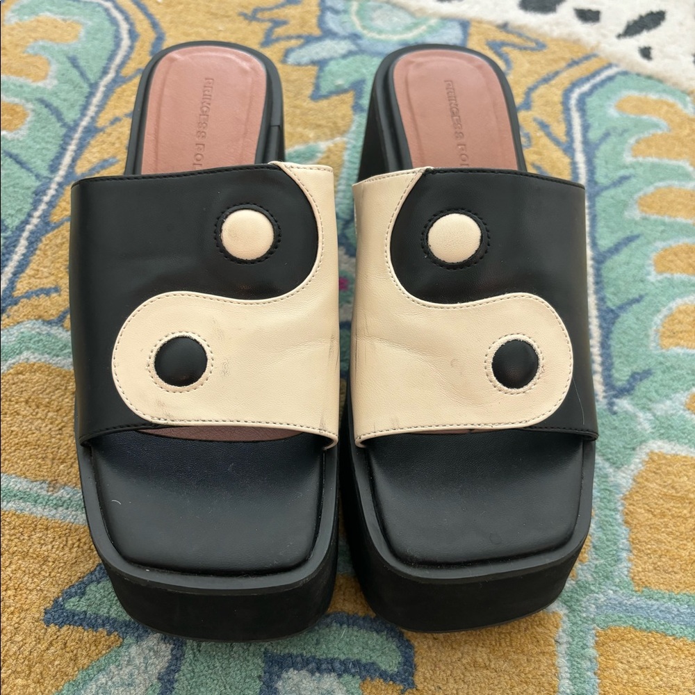 Yin Yang platform sandals